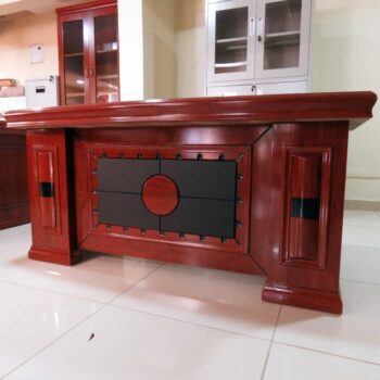 1600mm Executive Office Desk - Image 2