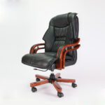 Director's executive office seat