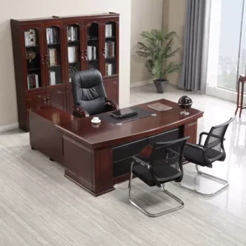 1.6 meters executive office table - Image 3