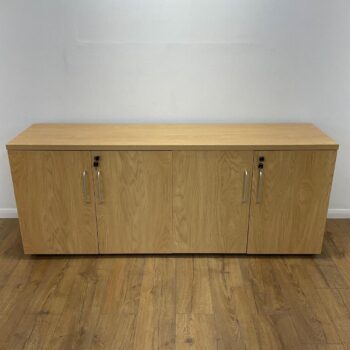 4-Door storage credenza cabinet - Image 2