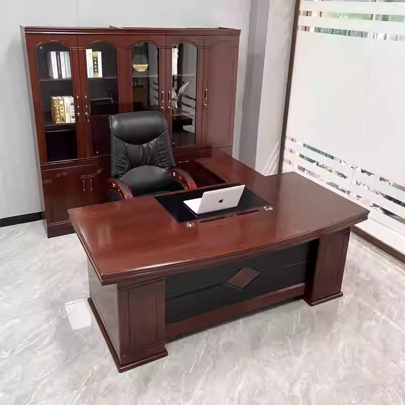 WhatsApp-Image-2024-02-15-at-19.44.39.jpeg Modern 1600mm Executive Desk - Image 1
